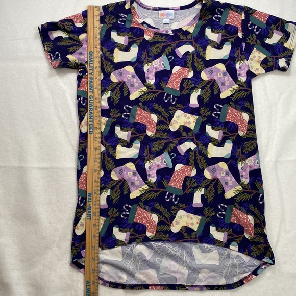 Lularoe Short Sleeve T Shirt Christmas Stockings Blue Womens Size 12 - Picture 4 of 7
